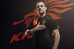 开云体育-赛道与球场，当杰伦格林在F1街道赛接管，黄蜂已在深圳血拼