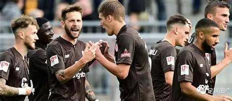 霍芬海姆客场击败奥格斯堡，继续向前迈进的简单介绍