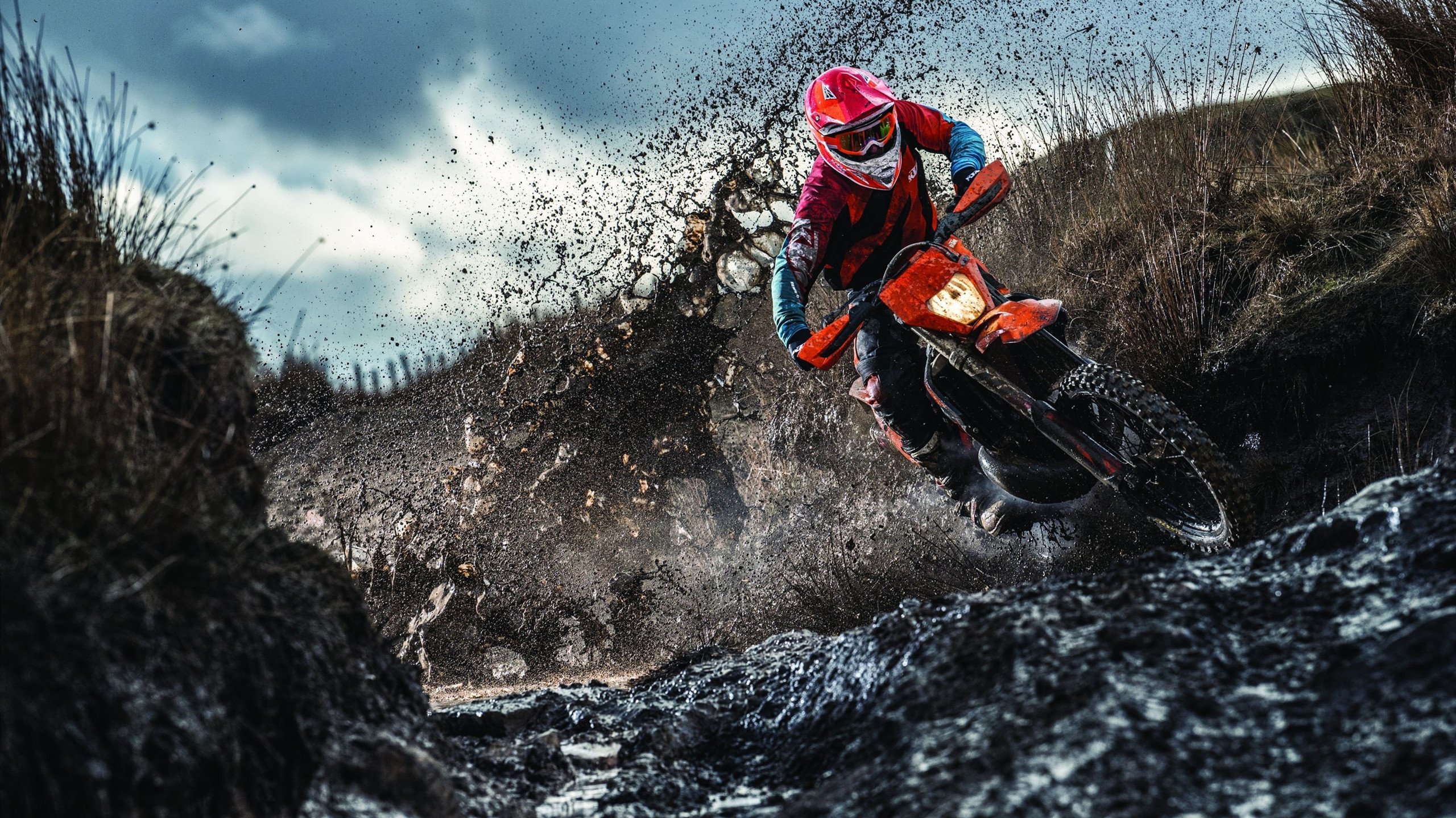 雷霆万钧定天山,东决关键战压哨绝杀背后的篮球哲学